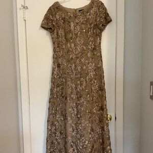 Alex Evenings Gown